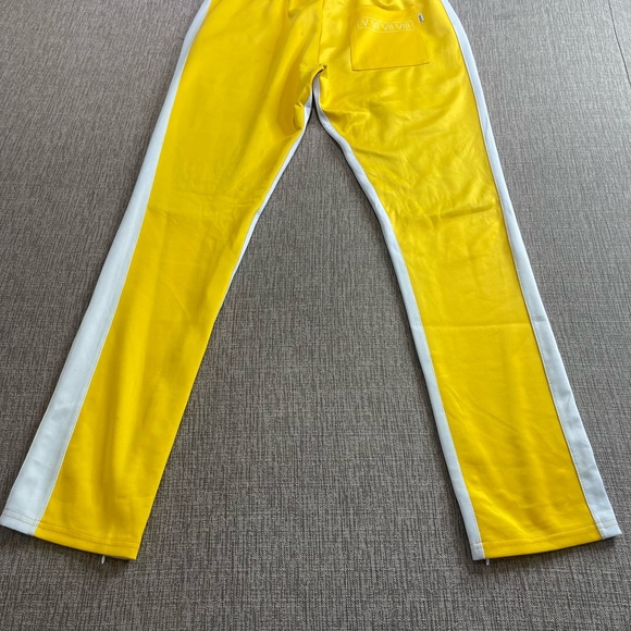 Iconic Trackpants - Picture 6 of 8